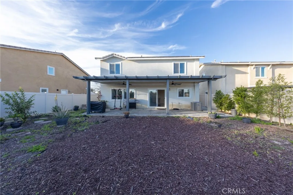 1180 Vista Montana, San Jacinto, California 92582 home-pic-18