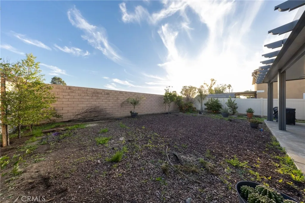1180 Vista Montana, San Jacinto, California 92582 home-pic-21