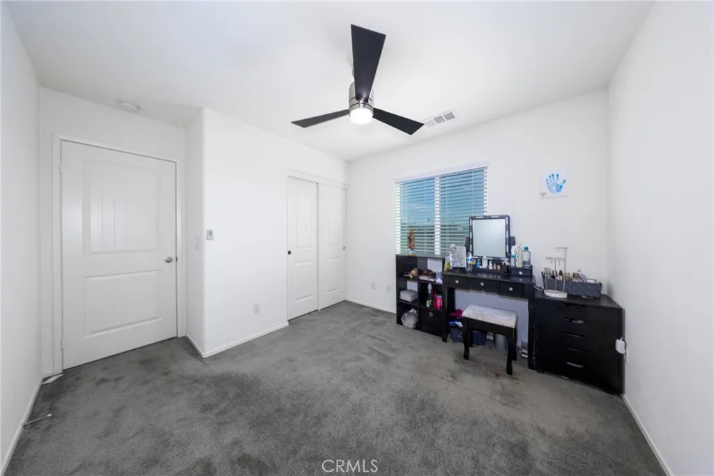 1180 Vista Montana, San Jacinto, California 92582 home-pic-16