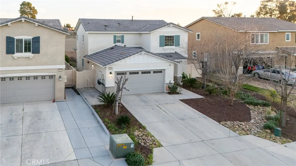 1180 Vista Montana, San Jacinto, California 92582 home-pic-2