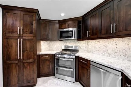 2166 Malati Circle, Upland, California 91784 home-pic-12
