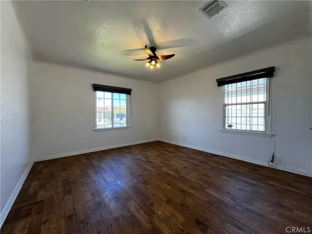 Oversized Bedroom 2 (Main house)