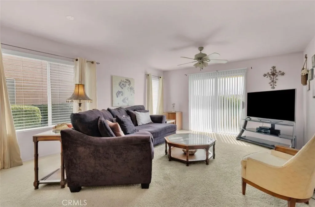 11566 Oak, Apple Valley, California 92308 home-pic-4