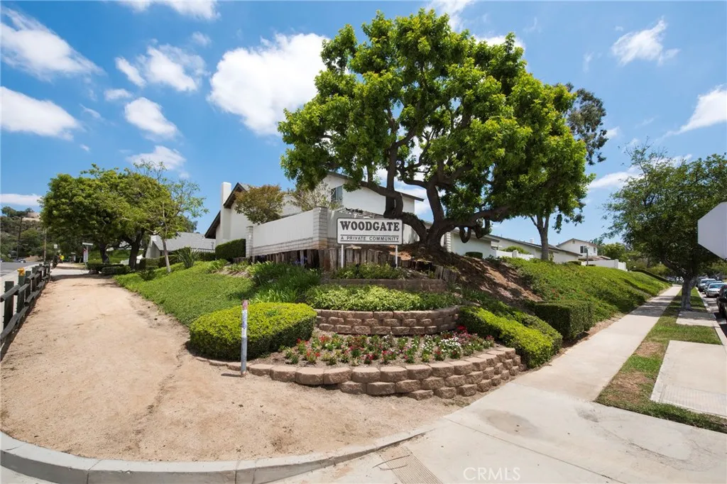 6782 Willow Wick Court, Yorba Linda, California 92886 home-pic-57
