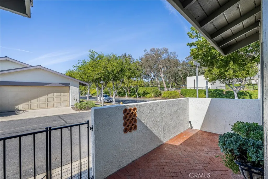 6782 Willow Wick Court, Yorba Linda, California 92886 home-pic-46