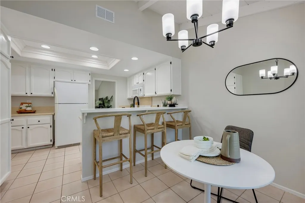21182 Via Este, Yorba Linda, California 92887 home-pic-13