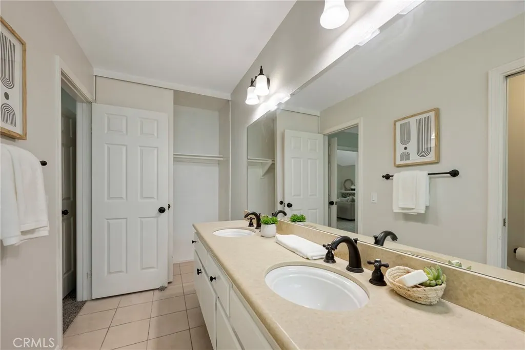 21182 Via Este, Yorba Linda, California 92887 home-pic-30