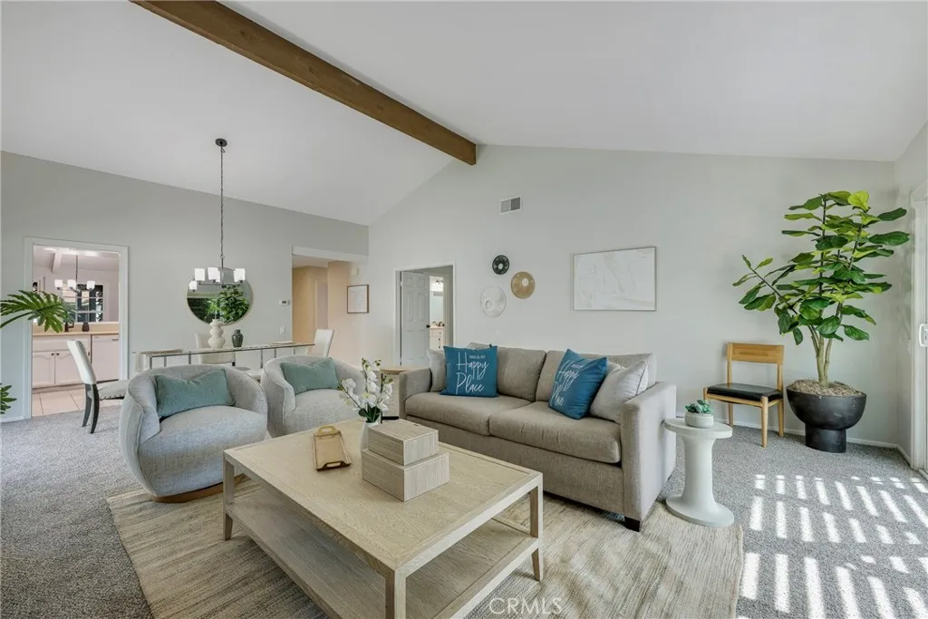 21182 Via Este, Yorba Linda, California 92887 home-pic-4