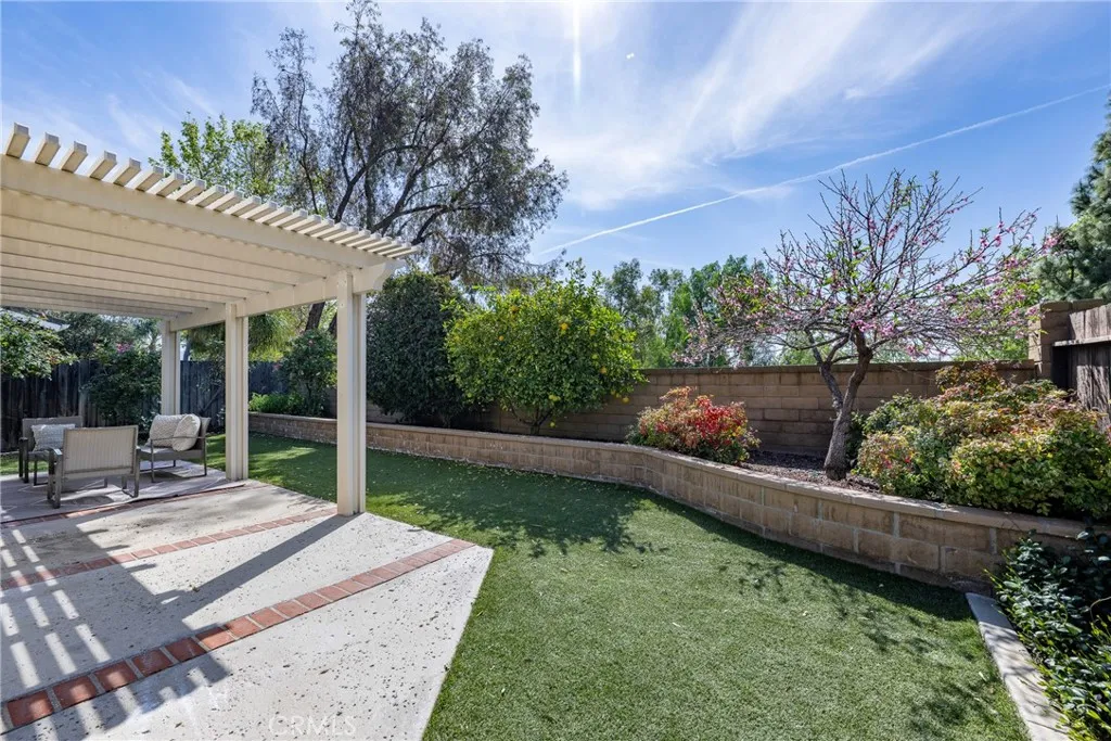 21182 Via Este, Yorba Linda, California 92887 home-pic-37
