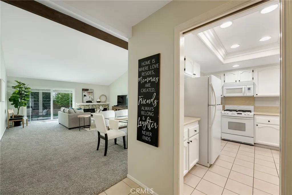 21182 Via Este, Yorba Linda, California 92887 home-pic-10