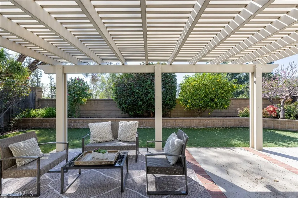 21182 Via Este, Yorba Linda, California 92887 home-pic-31