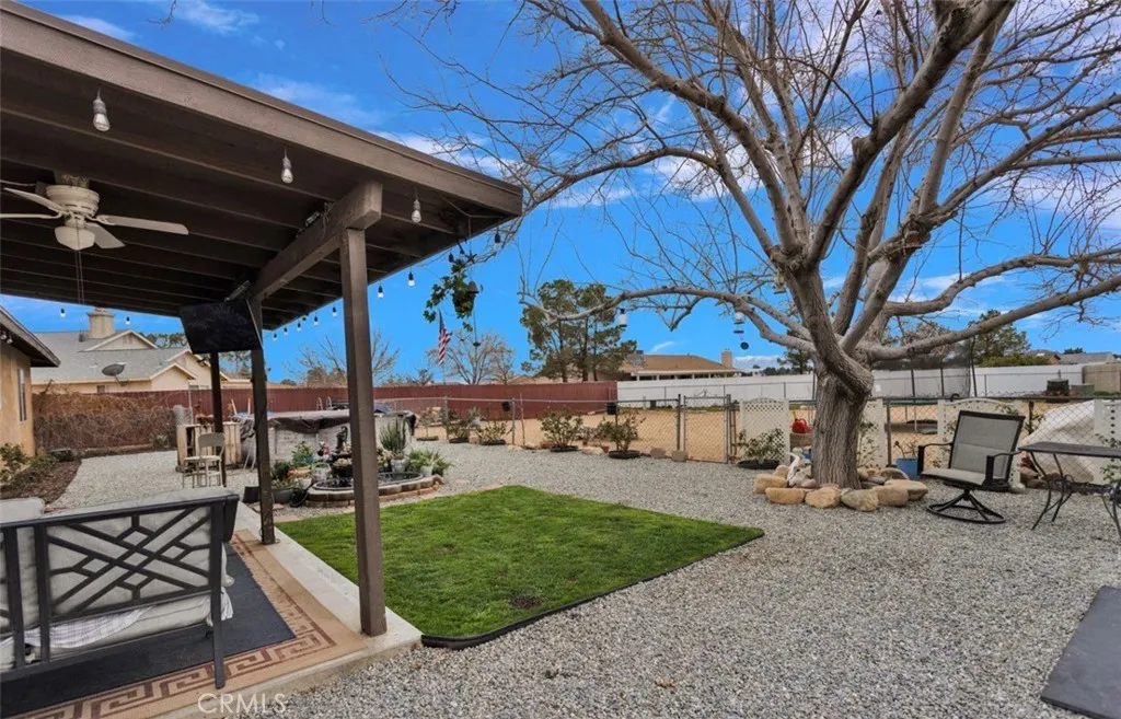 15268 Nanticoke, Apple Valley, California 92307 home-pic-16