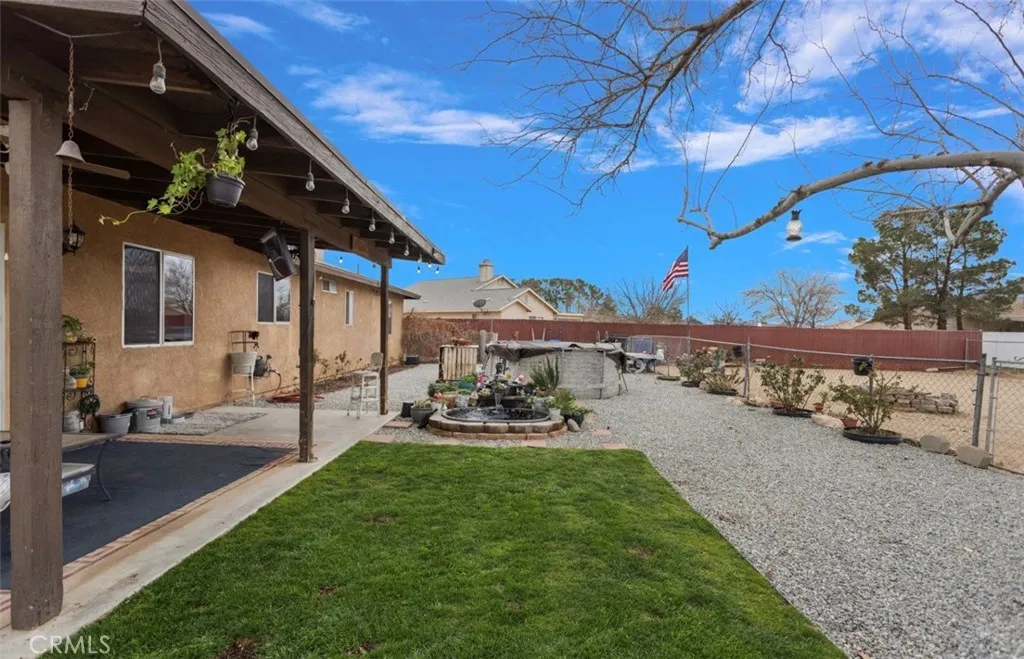 15268 Nanticoke, Apple Valley, California 92307 home-pic-17