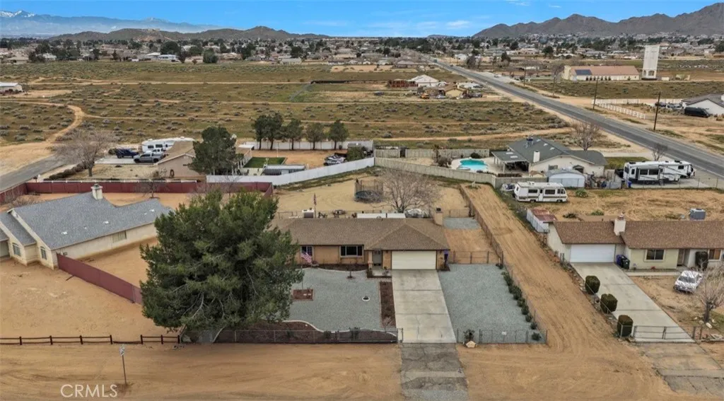 15268 Nanticoke, Apple Valley, California 92307 home-pic-21