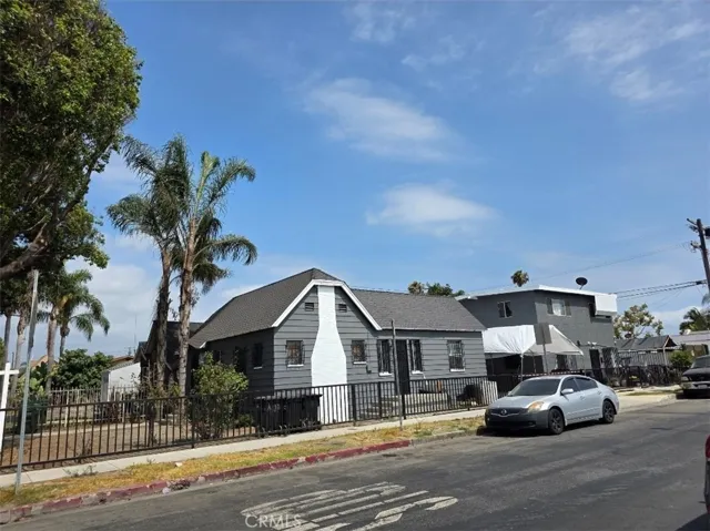 402 E 92nd, Los Angeles, California 90003