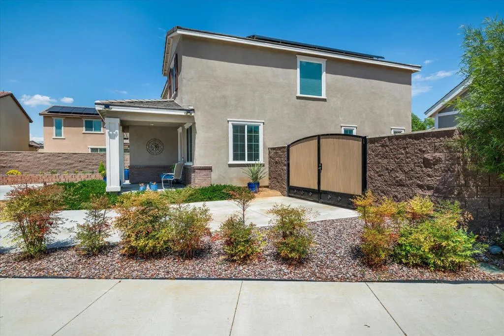 29102 Crabapple, Lake Elsinore, California 92530 home-pic-6