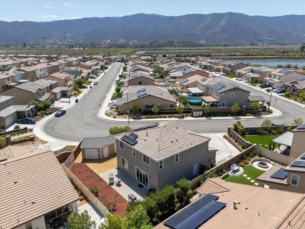 29102 Crabapple, Lake Elsinore, California 92530 home-pic-67