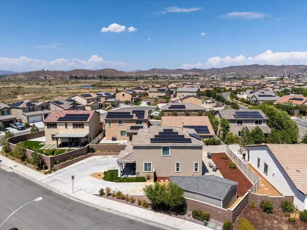 29102 Crabapple, Lake Elsinore, California 92530 home-pic-64