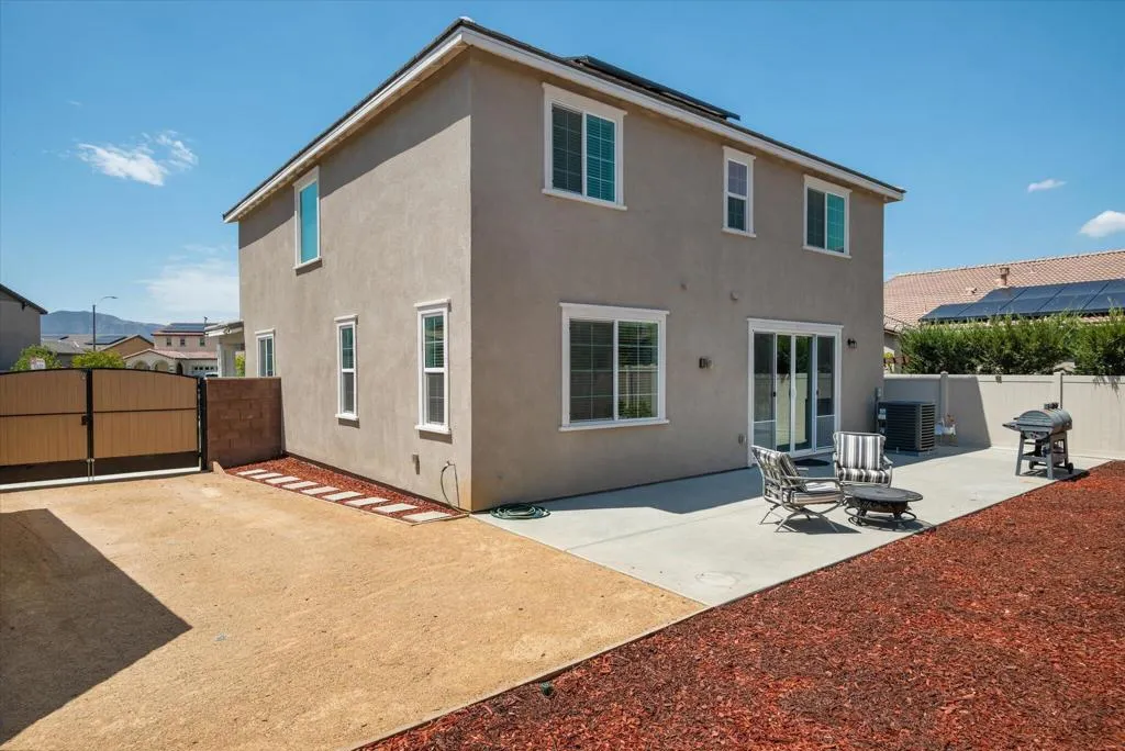 29102 Crabapple, Lake Elsinore, California 92530 home-pic-49