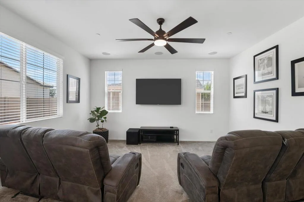 29102 Crabapple, Lake Elsinore, California 92530 home-pic-14