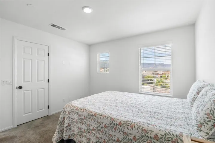 59-29102_Crabapple_Lake_Elsinore_CA_9253