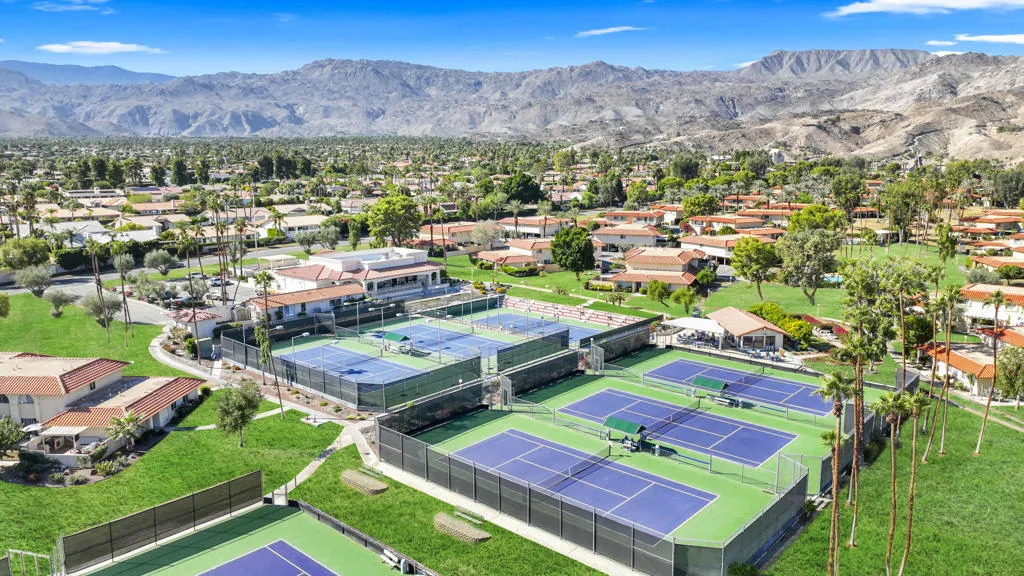 72844 Tony Trabert Lane, Palm Desert, California 92260 home-pic-23