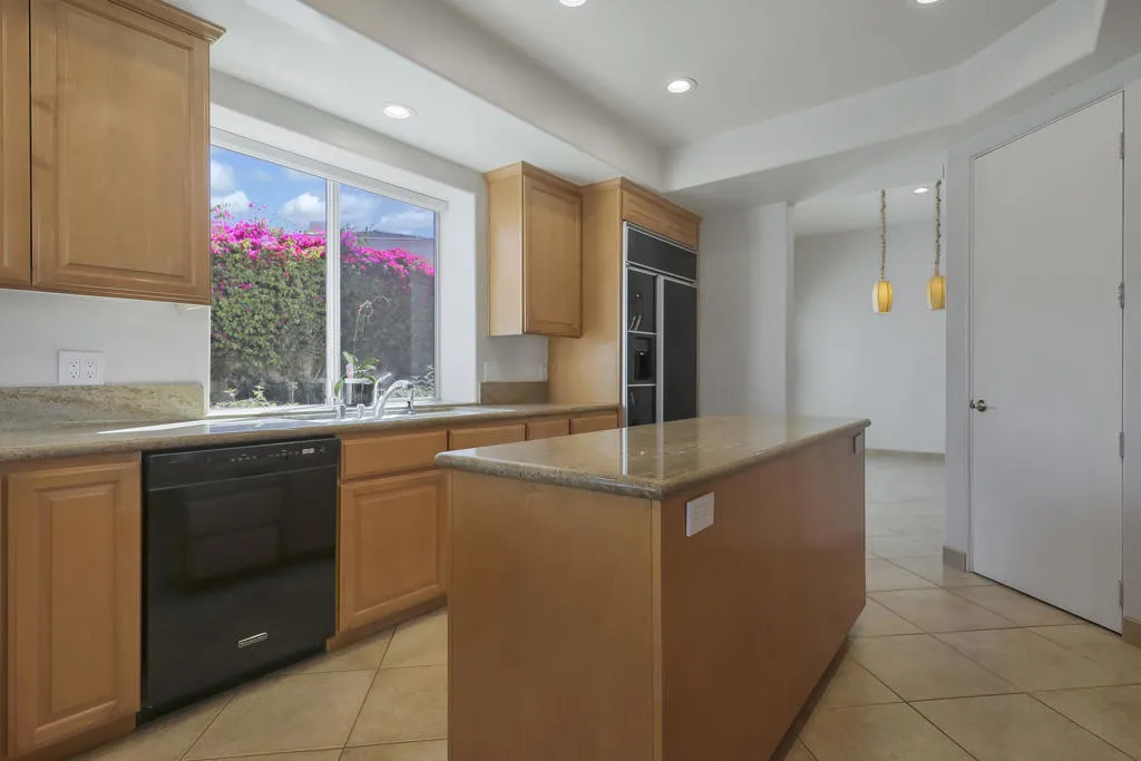 47540 Via Montessa, La Quinta, California 92253 home-pic-16