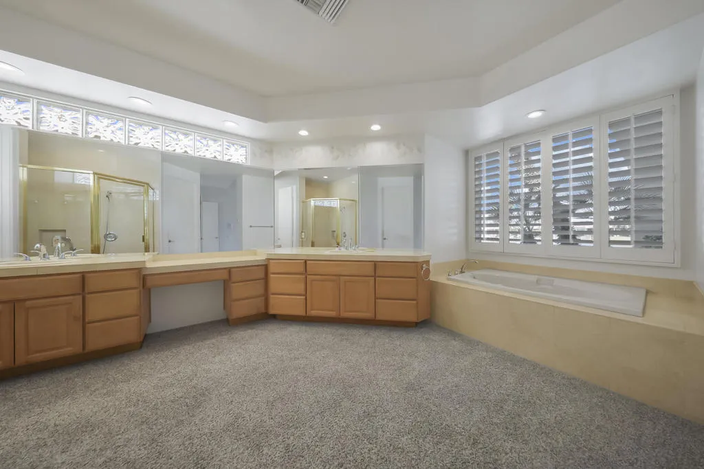 47540 Via Montessa, La Quinta, California 92253 home-pic-24