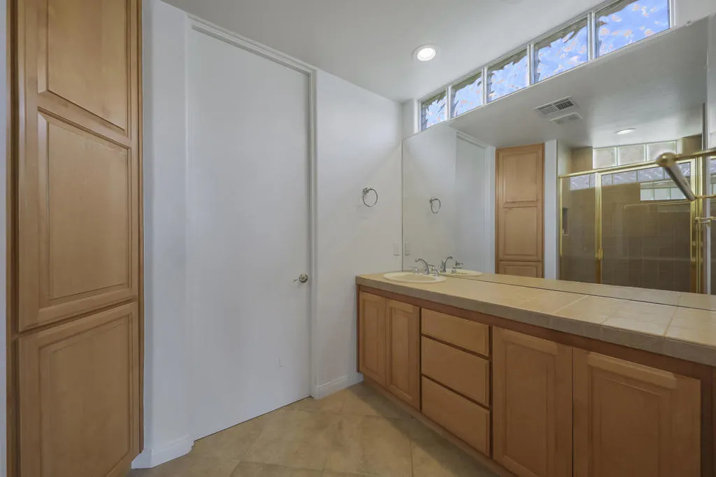 47540 Via Montessa, La Quinta, California 92253 home-pic-37