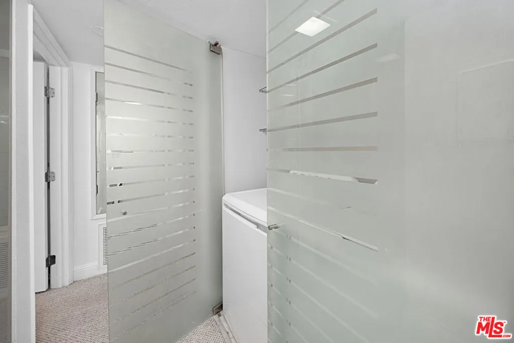 4589 Via Marisol 267, Los Angeles, California 90042 home-pic-21