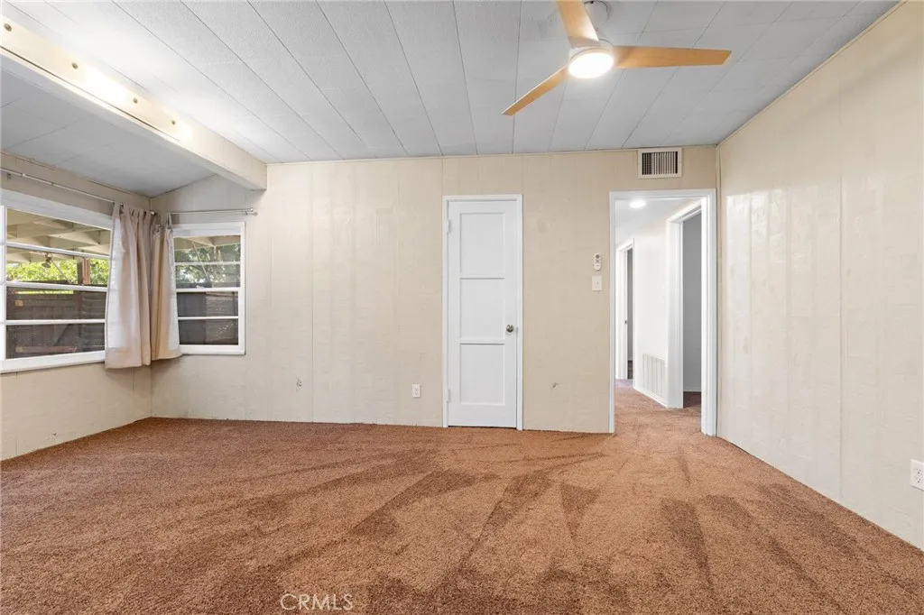211 E 34th, San Bernardino, California 92404 home-pic-19