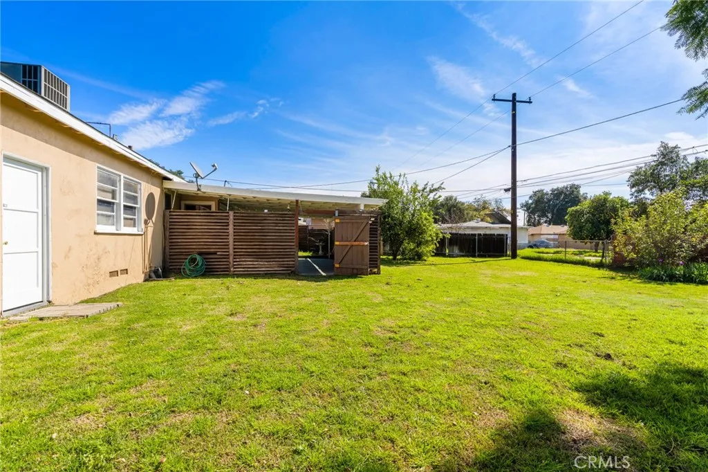 211 E 34th, San Bernardino, California 92404 home-pic-38