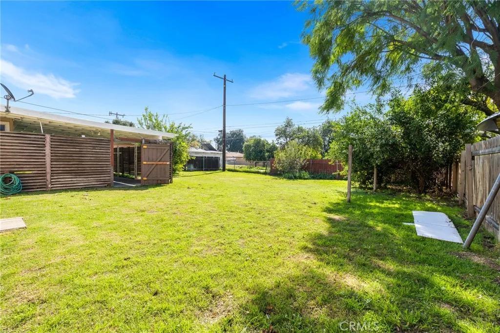 211 E 34th, San Bernardino, California 92404 home-pic-37