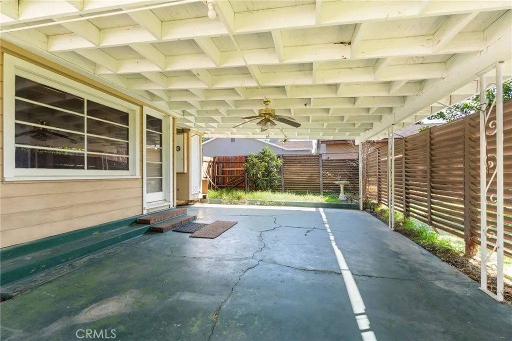211 E 34th, San Bernardino, California 92404 home-pic-36