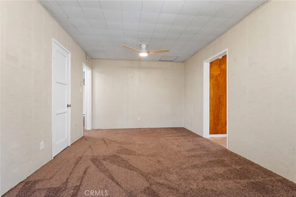 211 E 34th, San Bernardino, California 92404 home-pic-20