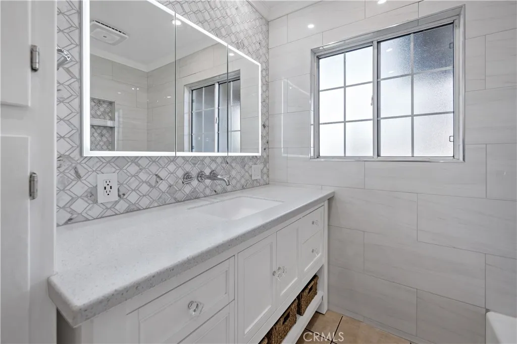 8906 Fortson Drive, San Gabriel, California 91775 home-pic-26