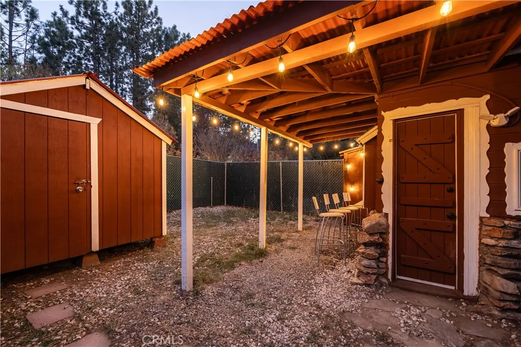 626 Elysian Boulevard, Big Bear City, California 92314 home-pic-28