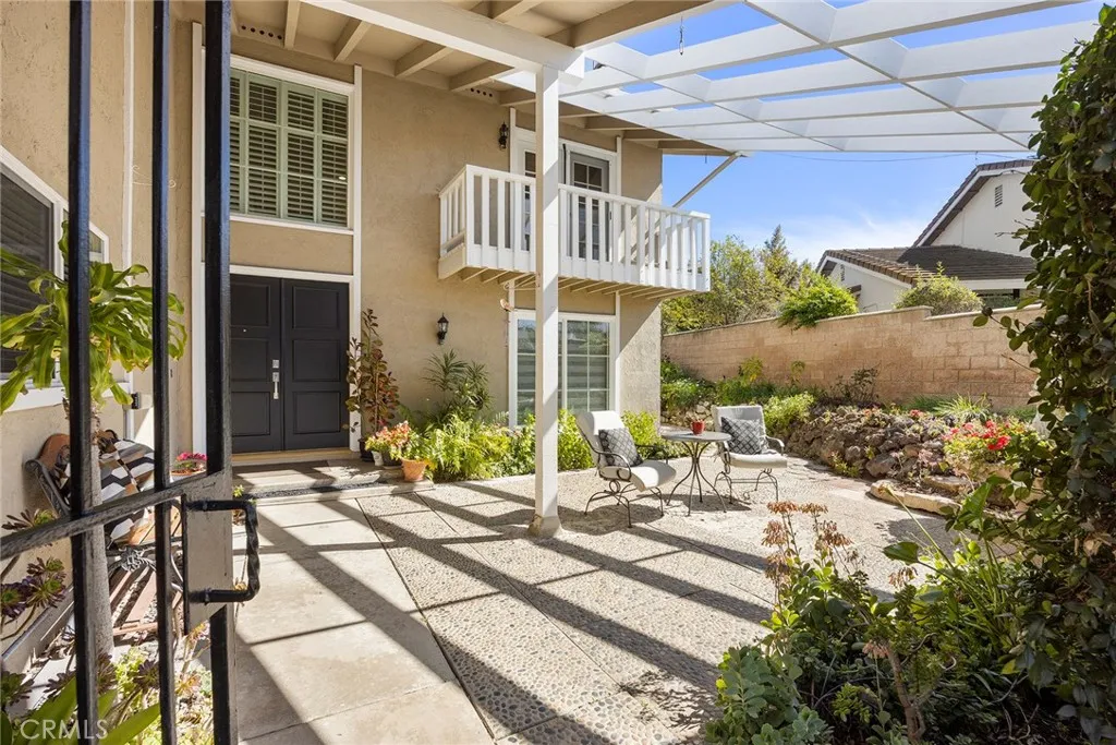2108 Via Caliente, Fullerton, California 92833 home-pic-22