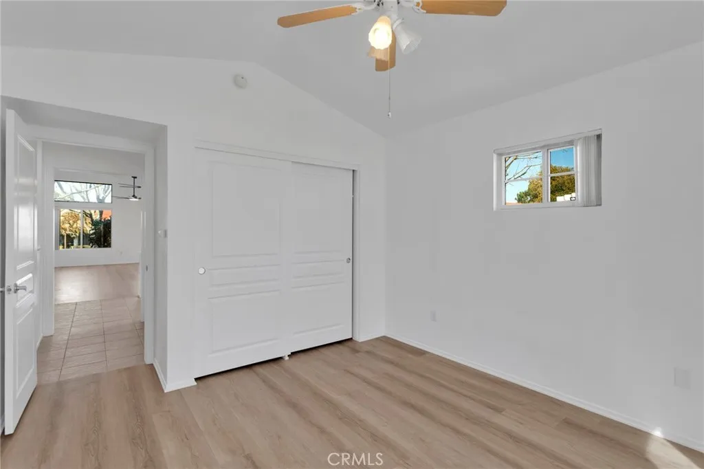 11594 Mountain Meadow Drive, Apple Valley, California 92308 home-pic-18