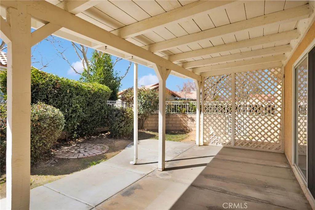11594 Mountain Meadow Drive, Apple Valley, California 92308 home-pic-45