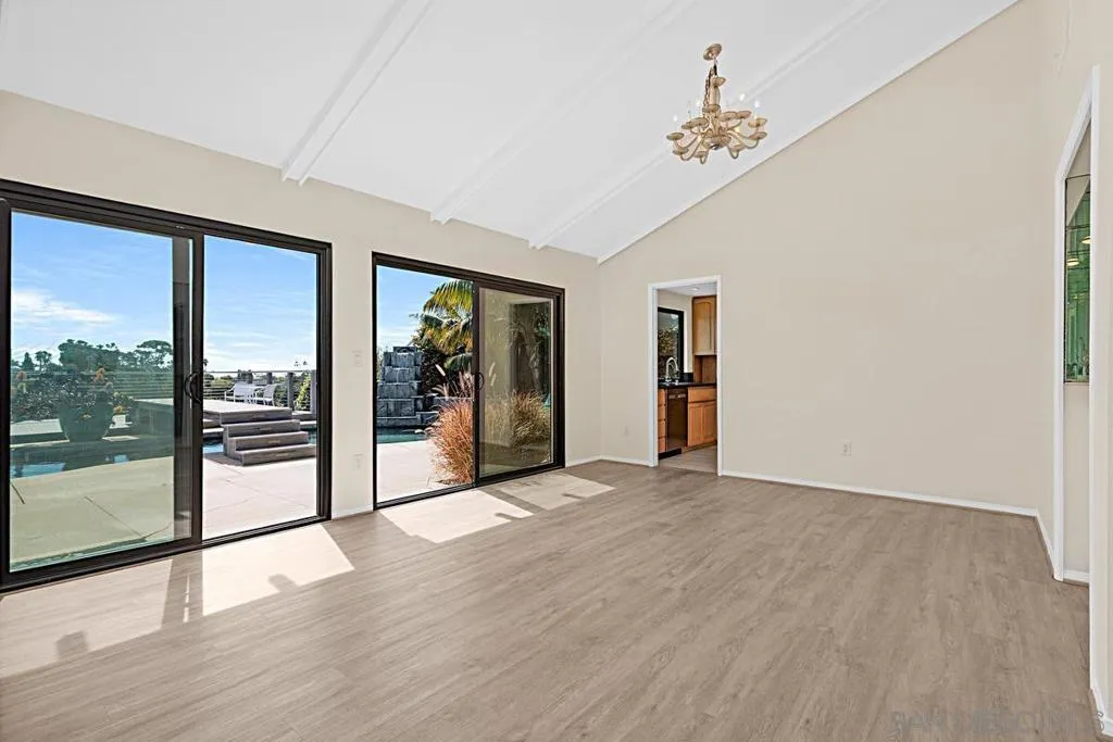 1617 Calle Alta, La Jolla, California 92037 home-pic-16