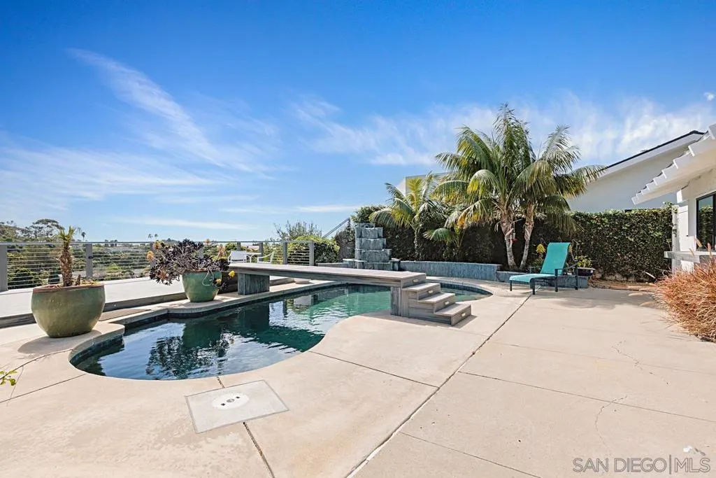 1617 Calle Alta, La Jolla, California 92037 home-pic-36