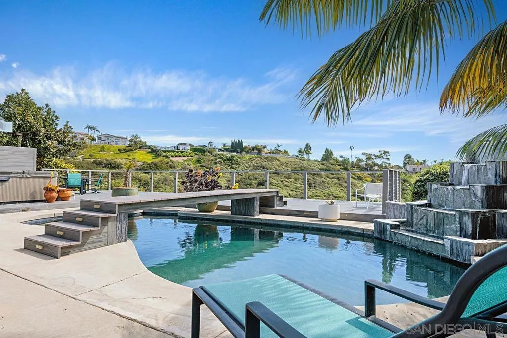 1617 Calle Alta, La Jolla, California 92037 home-pic-37