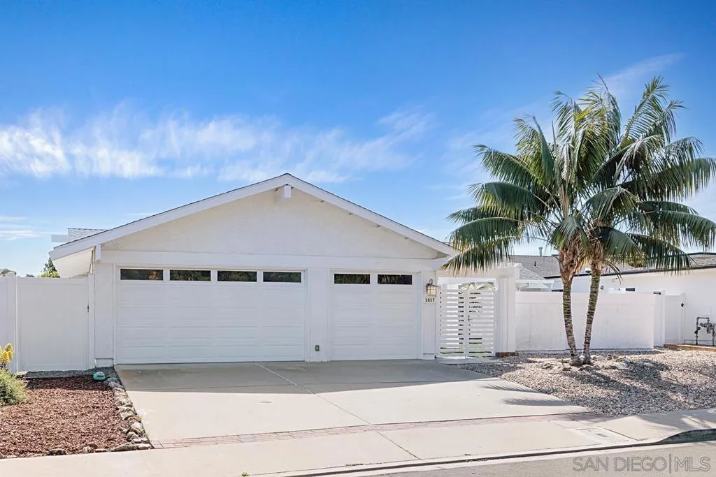 1617 Calle Alta, La Jolla, California 92037 home-pic-4