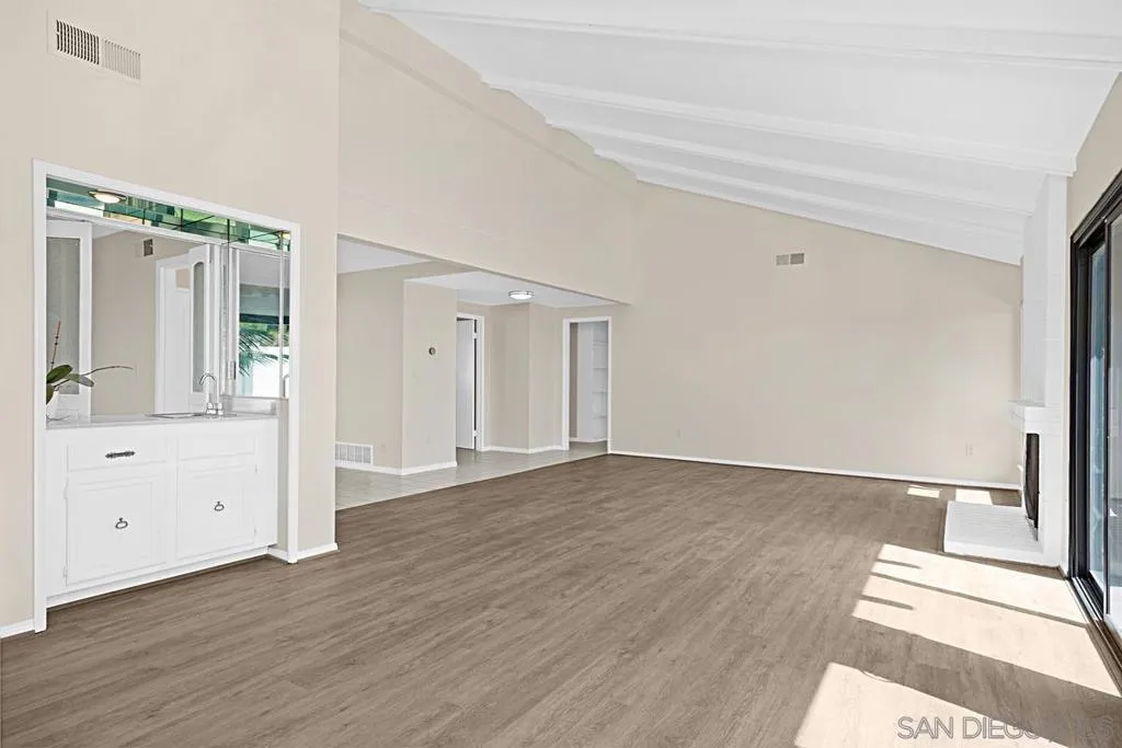 1617 Calle Alta, La Jolla, California 92037 home-pic-19