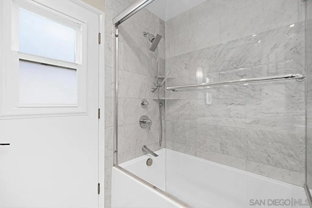 1617 Calle Alta, La Jolla, California 92037 home-pic-35