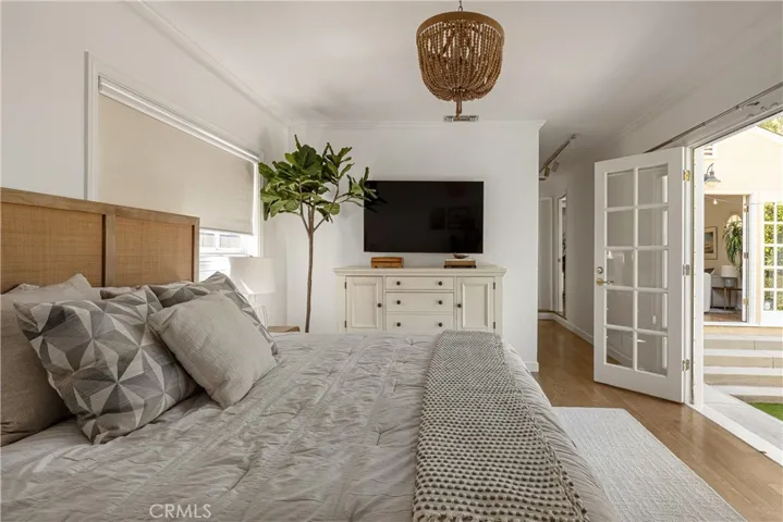 4312 Klump, Studio City, California 91602