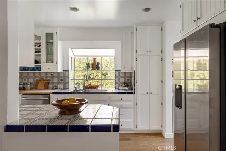 4312 Klump, Studio City, California 91602