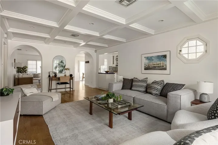 4312 Klump, Studio City, California 91602
