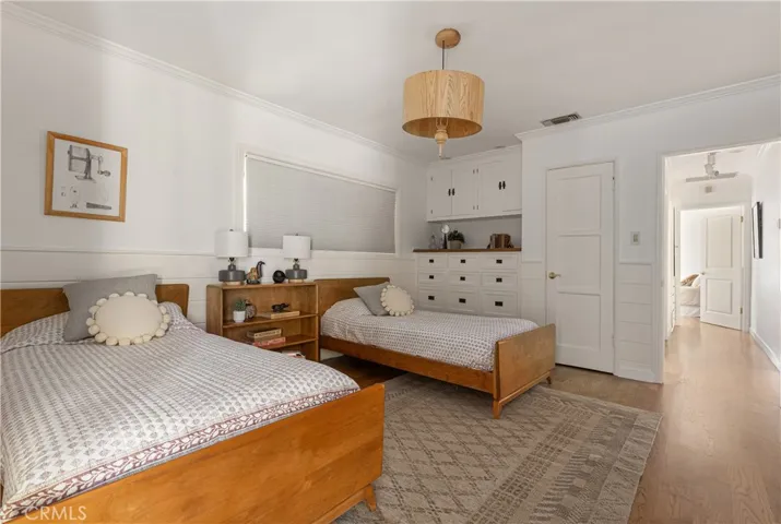 4312 Klump, Studio City, California 91602